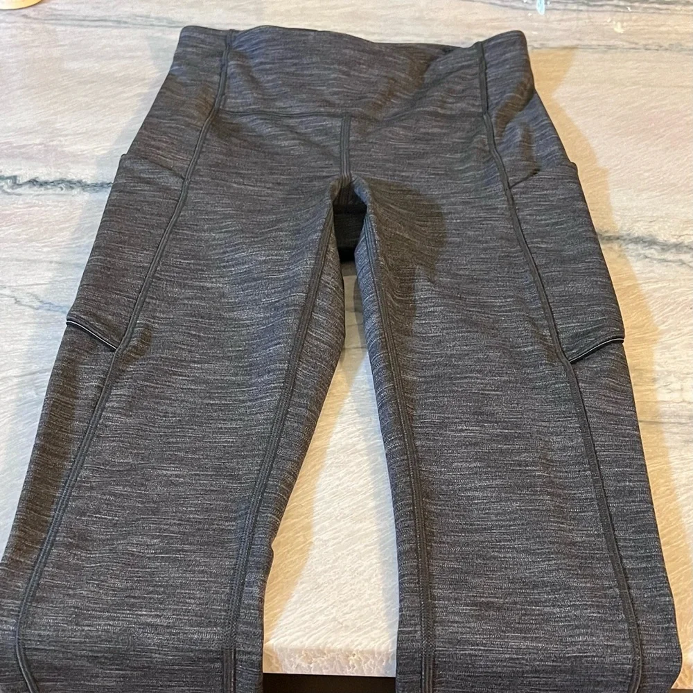 Lululemon Speed Up Tight 28" - Picture 4 of 12